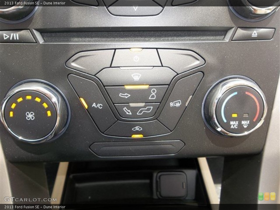 Dune Interior Controls for the 2013 Ford Fusion SE #81521287