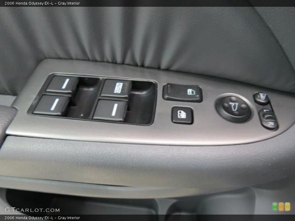 Gray Interior Controls for the 2006 Honda Odyssey EX-L #81531056