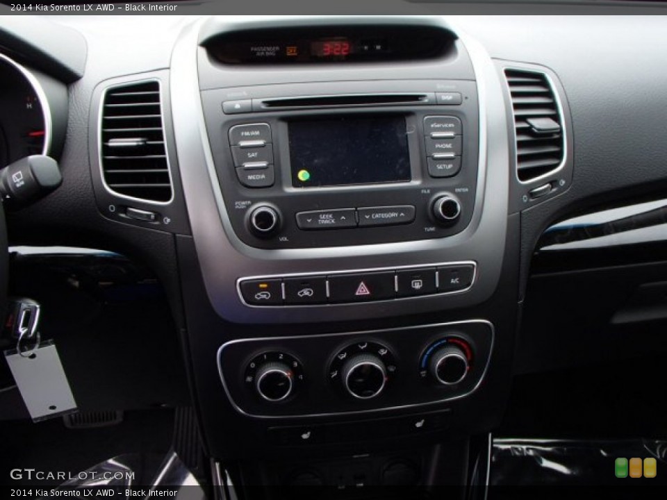 Black Interior Controls for the 2014 Kia Sorento LX AWD #81532205