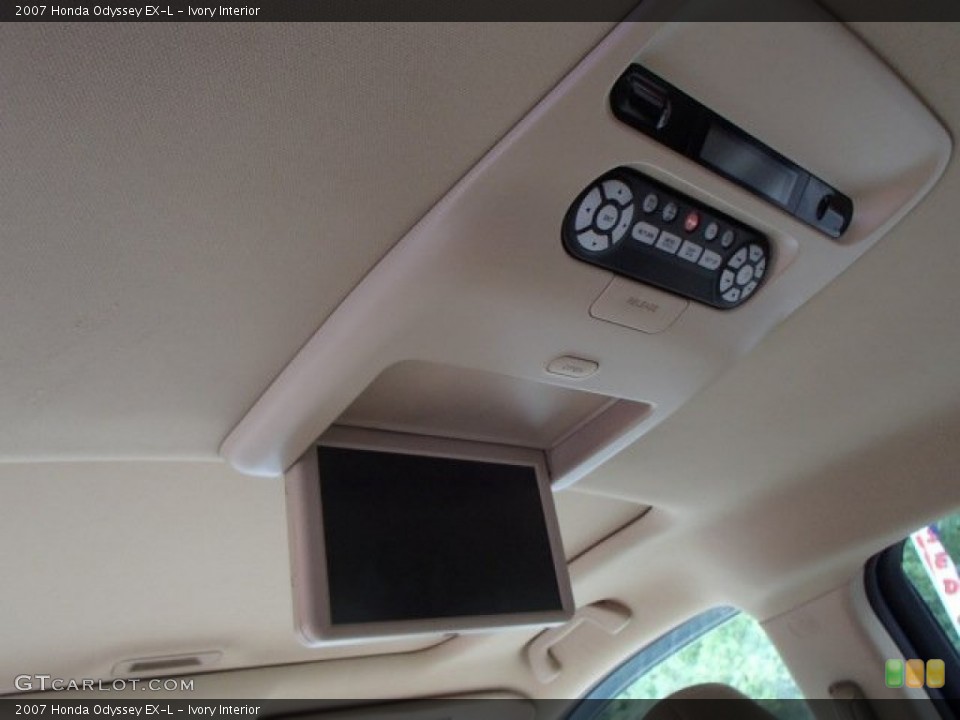 Ivory Interior Entertainment System for the 2007 Honda Odyssey EX-L #81532403