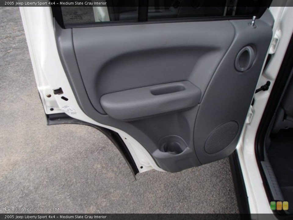 Medium Slate Gray Interior Door Panel for the 2005 Jeep Liberty Sport 4x4 #81533348