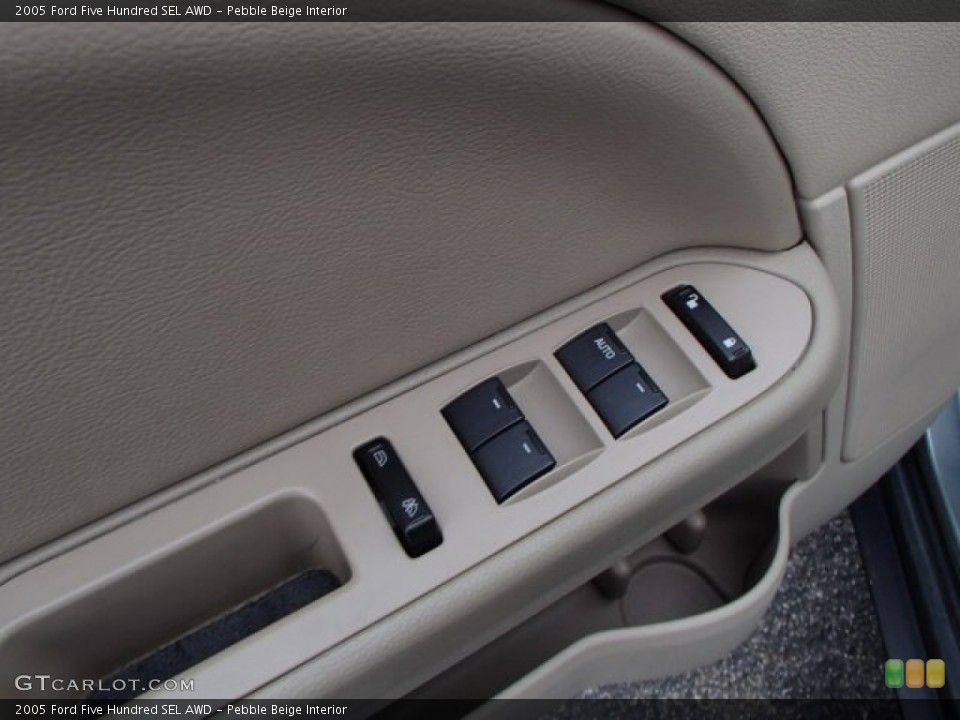 Pebble Beige Interior Controls for the 2005 Ford Five Hundred SEL AWD #81533726