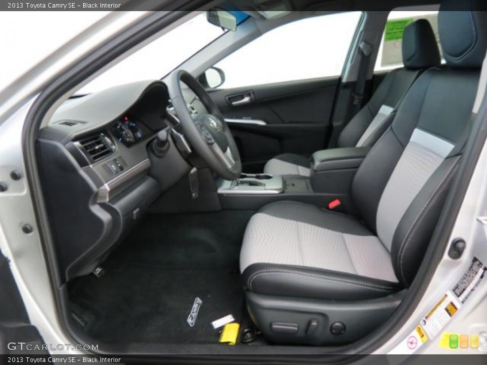 Black Interior Photo for the 2013 Toyota Camry SE #81534483