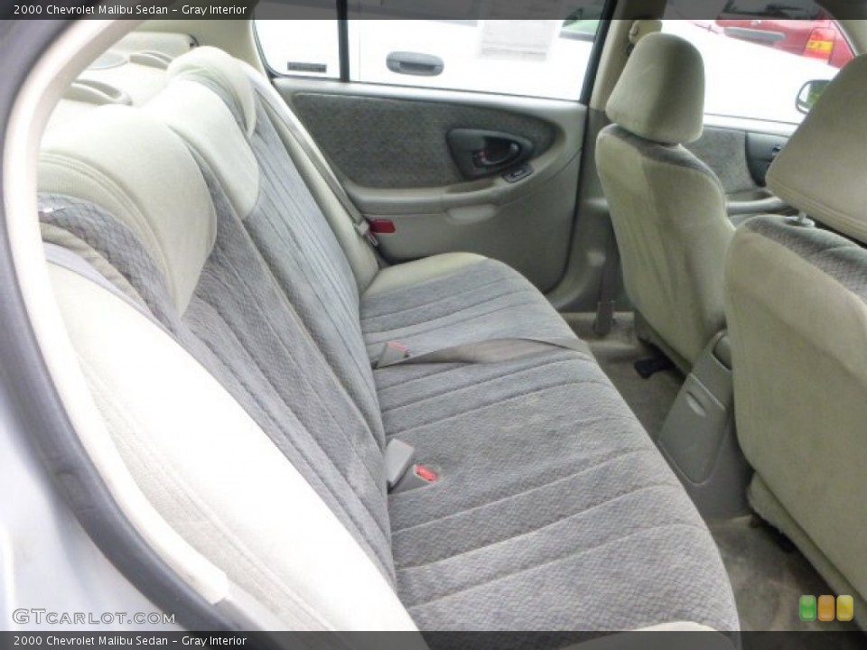 Gray Interior Rear Seat for the 2000 Chevrolet Malibu Sedan #81537263