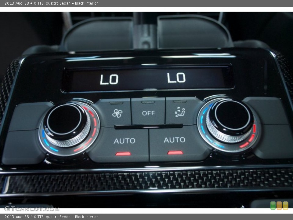Black Interior Controls for the 2013 Audi S8 4.0 TFSI quattro Sedan #81551880