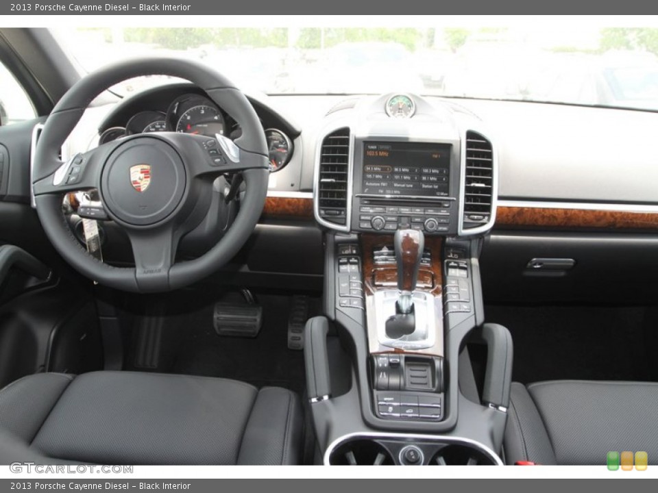Black Interior Dashboard for the 2013 Porsche Cayenne Diesel #81553948