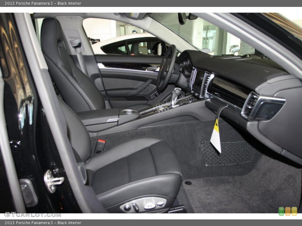 Black Interior Front Seat for the 2013 Porsche Panamera S #81554345
