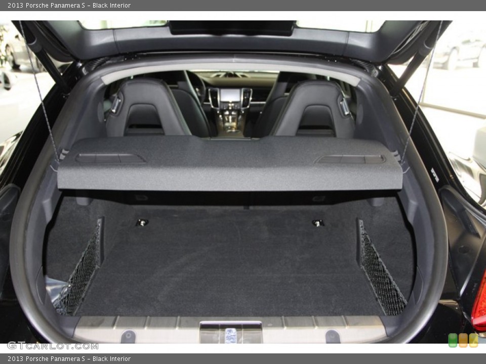 Black Interior Trunk for the 2013 Porsche Panamera S #81554430