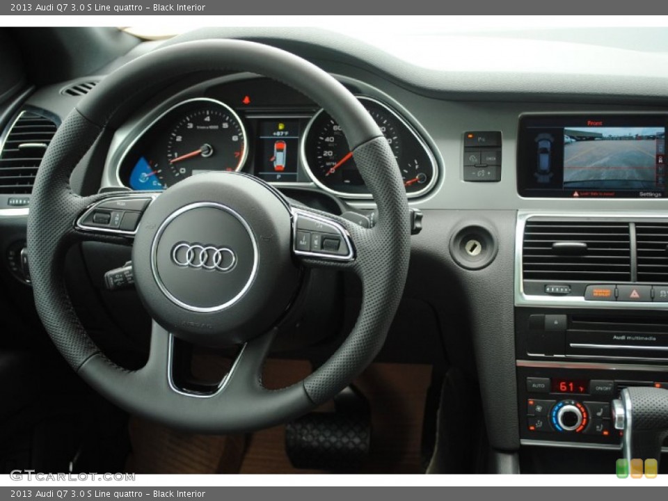 Black Interior Dashboard for the 2013 Audi Q7 3.0 S Line quattro #81555159