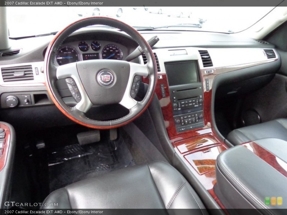 Ebony/Ebony Interior Dashboard for the 2007 Cadillac Escalade EXT AWD #81555813