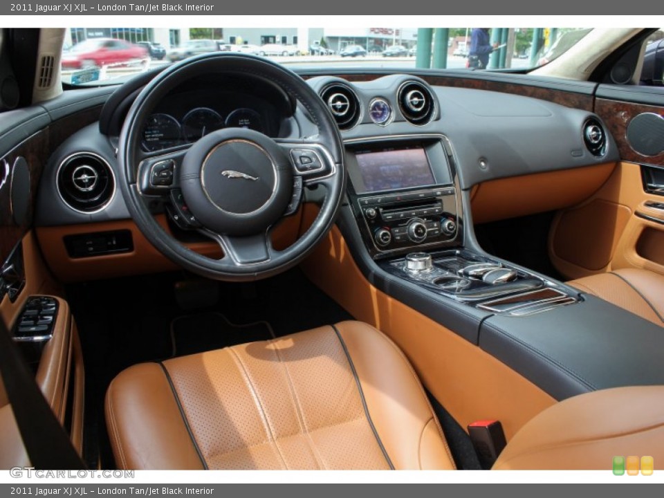 London Tan/Jet Black 2011 Jaguar XJ Interiors