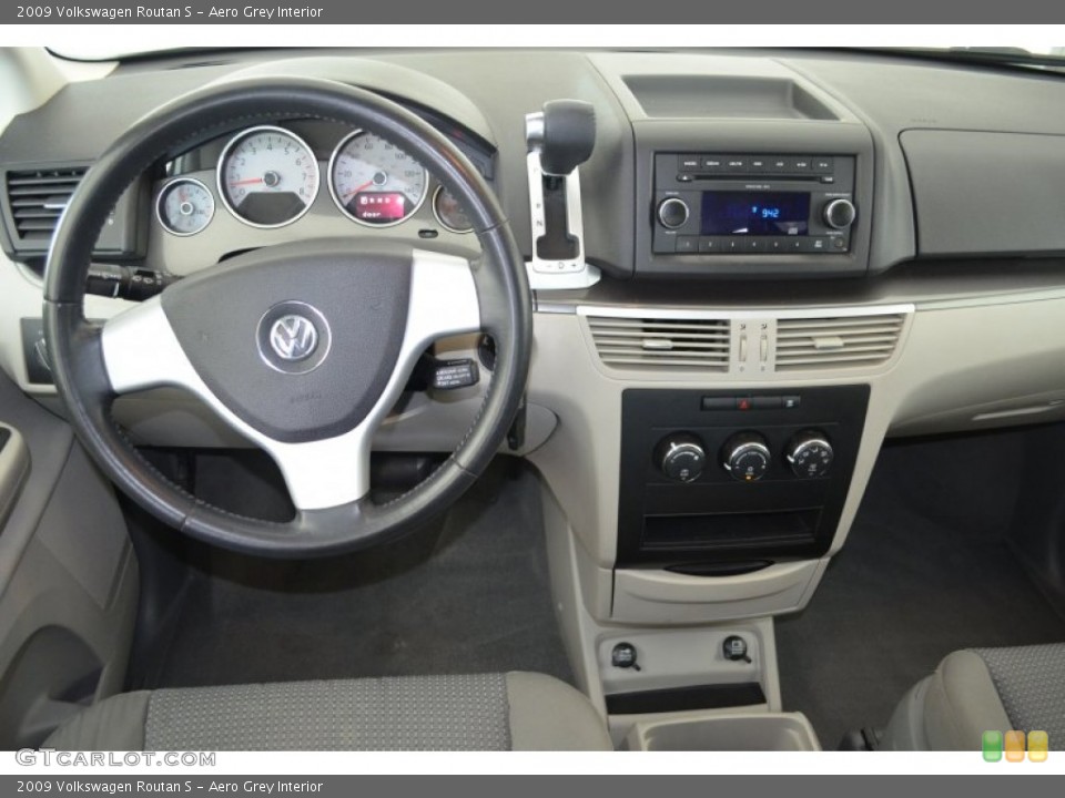Aero Grey Interior Dashboard for the 2009 Volkswagen Routan S #81567507