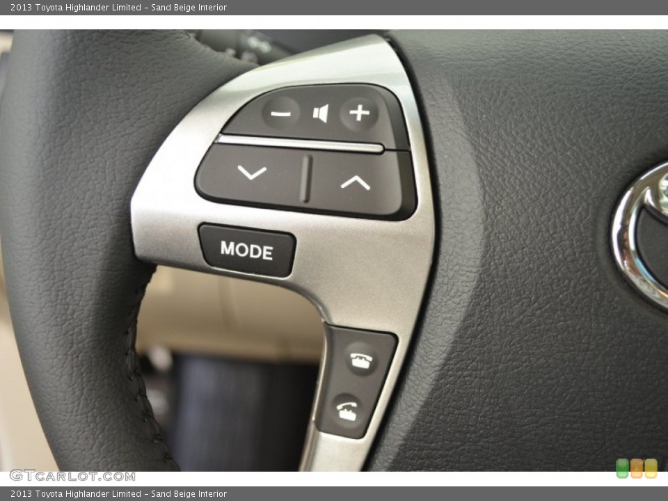 Sand Beige Interior Controls for the 2013 Toyota Highlander Limited #81570837