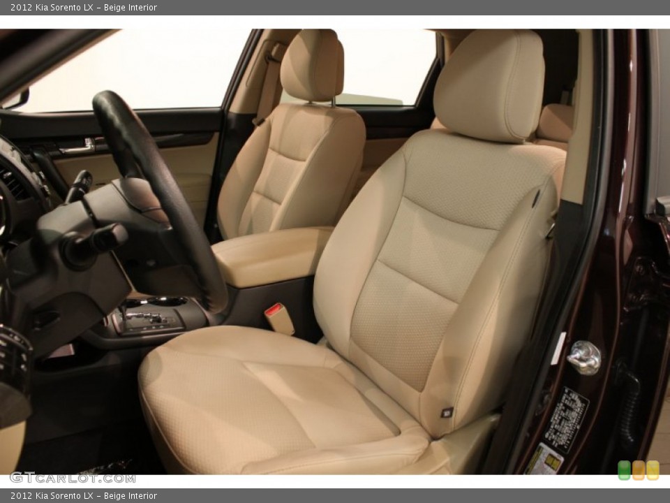 Beige Interior Photo for the 2012 Kia Sorento LX #81571205