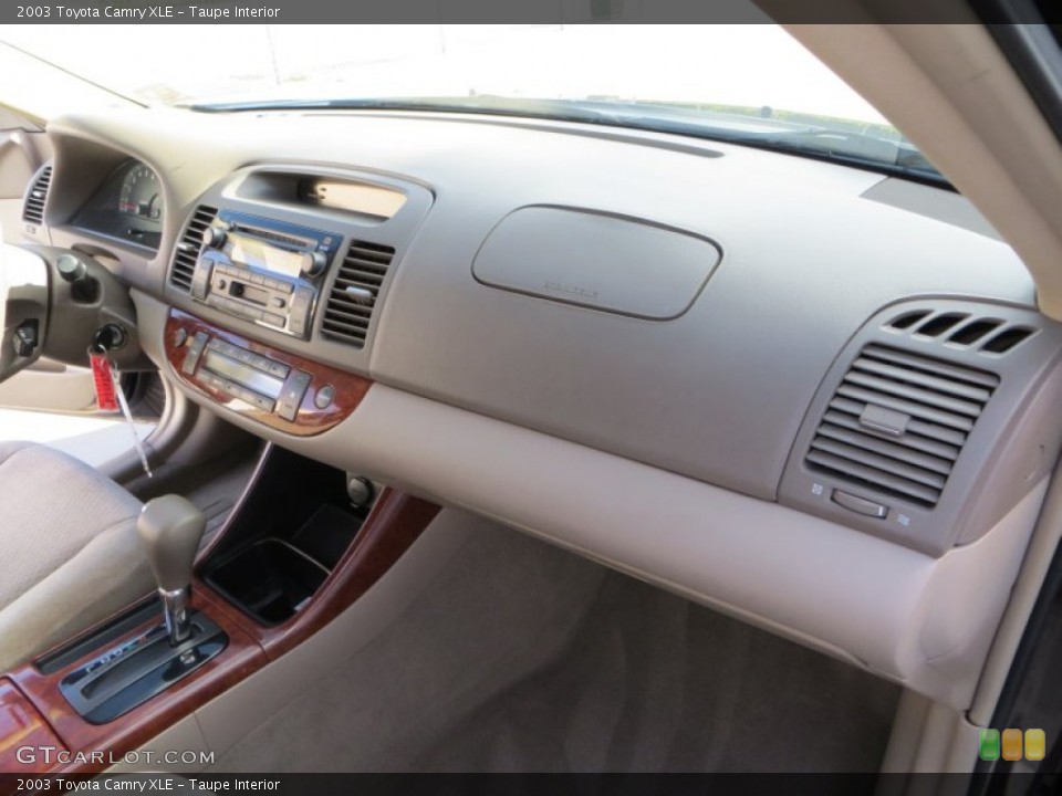 Taupe Interior Dashboard for the 2003 Toyota Camry XLE #81574320