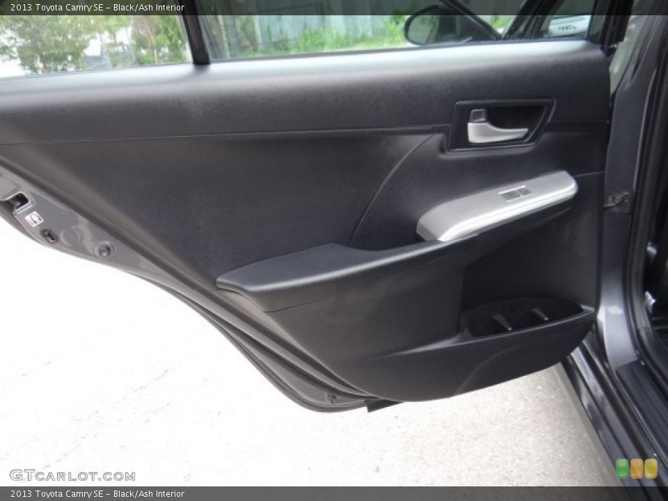 Black/Ash Interior Door Panel for the 2013 Toyota Camry SE #81576360