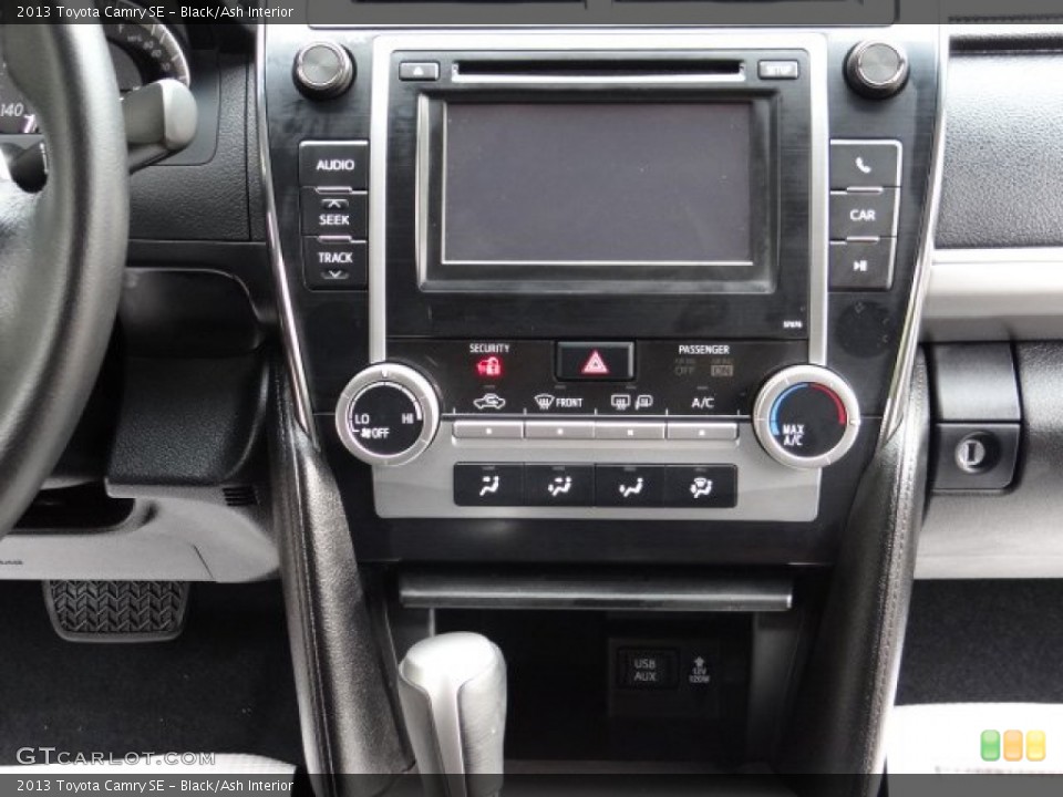 Black/Ash Interior Controls for the 2013 Toyota Camry SE #81576519