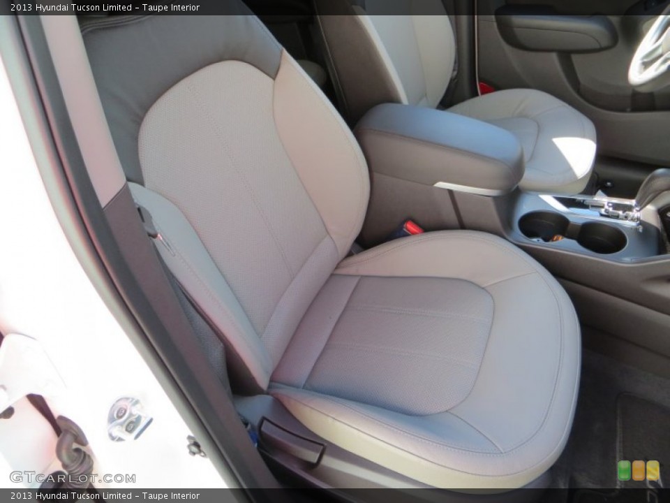 Taupe Interior Front Seat for the 2013 Hyundai Tucson Limited #81577968