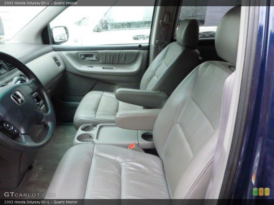 Quartz Interior Photo for the 2003 Honda Odyssey EX-L #81580149