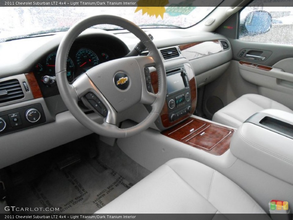 Light Titanium/Dark Titanium Interior Photo for the 2011 Chevrolet Suburban LTZ 4x4 #81583038