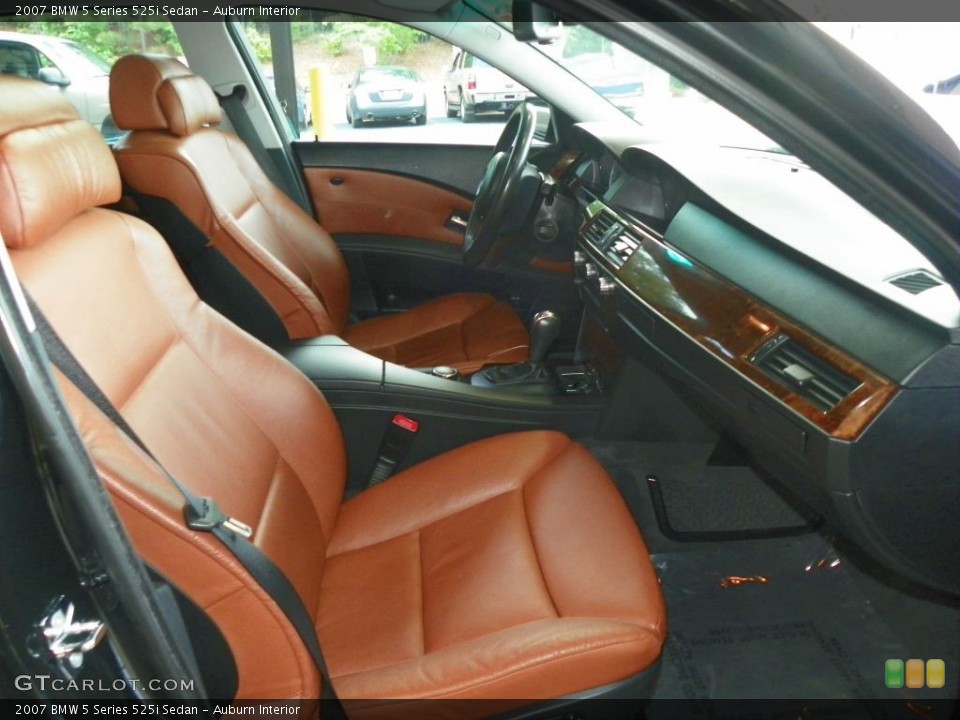 Auburn Interior Photo for the 2007 BMW 5 Series 525i Sedan #81589487