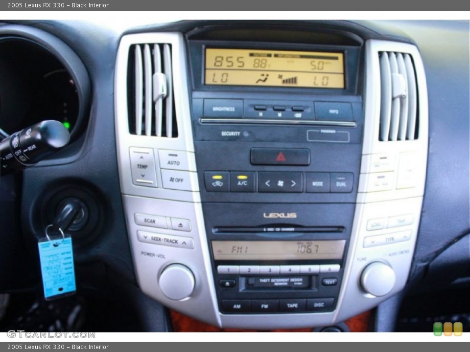 Black Interior Controls for the 2005 Lexus RX 330 #81596085