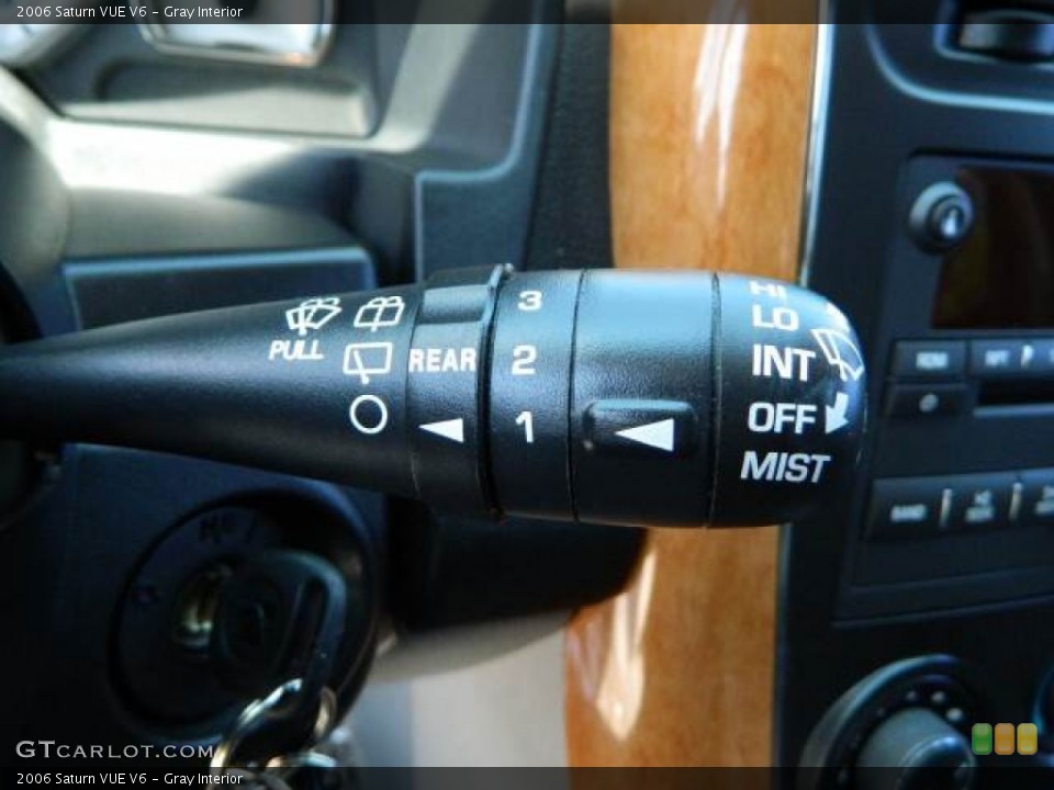 Gray Interior Controls for the 2006 Saturn VUE V6 #81599254