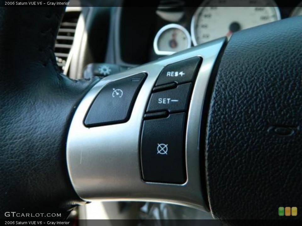 Gray Interior Controls for the 2006 Saturn VUE V6 #81599274