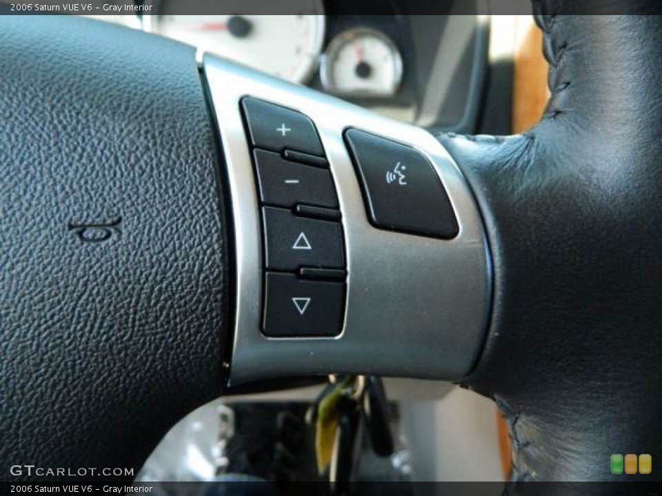 Gray Interior Controls for the 2006 Saturn VUE V6 #81599295