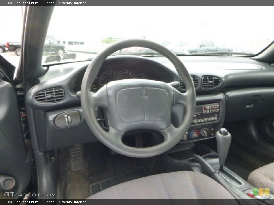 Graphite Interior Dashboard for the 2000 Pontiac Sunfire SE Sedan #81599591