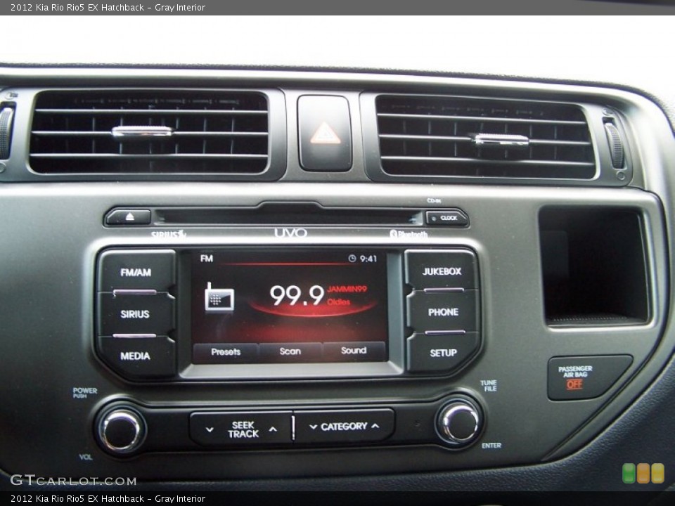 Gray Interior Controls for the 2012 Kia Rio Rio5 EX Hatchback #81600322
