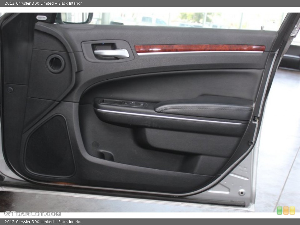 Black Interior Door Panel for the 2012 Chrysler 300 Limited #81609192
