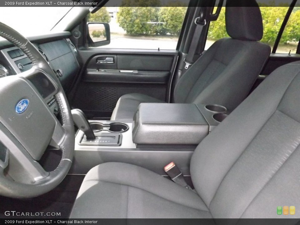 Charcoal Black Interior Photo for the 2009 Ford Expedition XLT #81611850