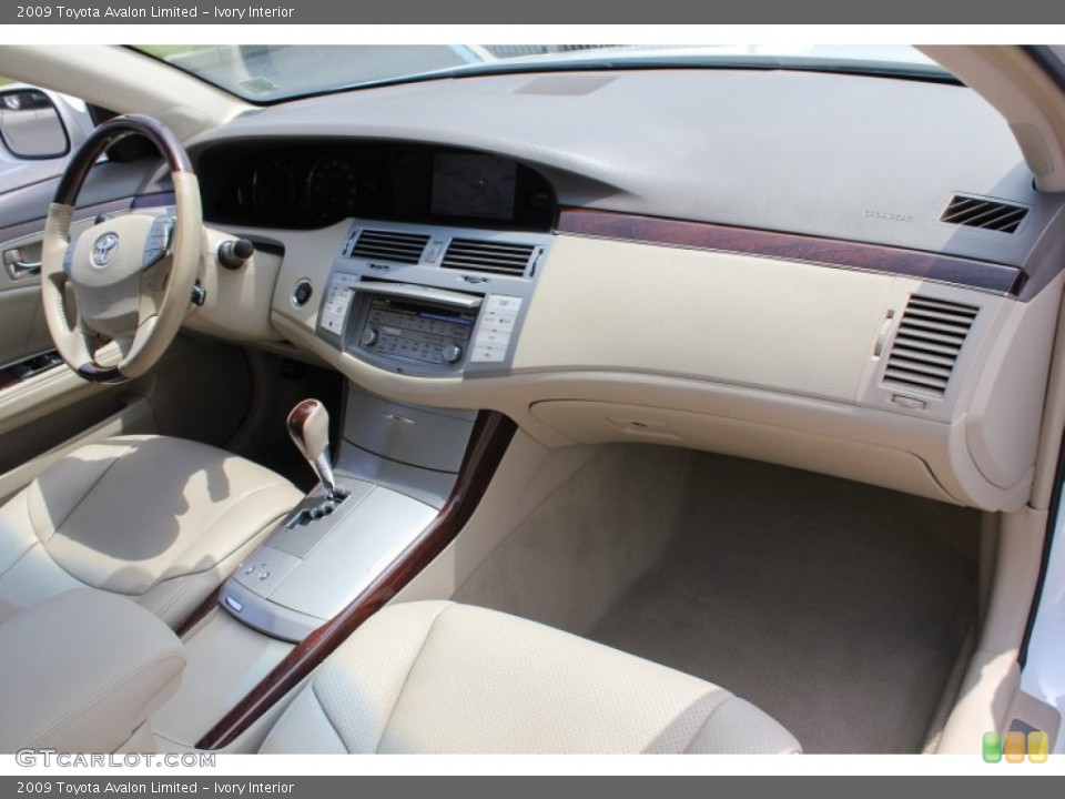 Ivory Interior Dashboard for the 2009 Toyota Avalon Limited #81616171