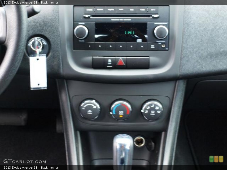 Black Interior Controls for the 2013 Dodge Avenger SE #81619294