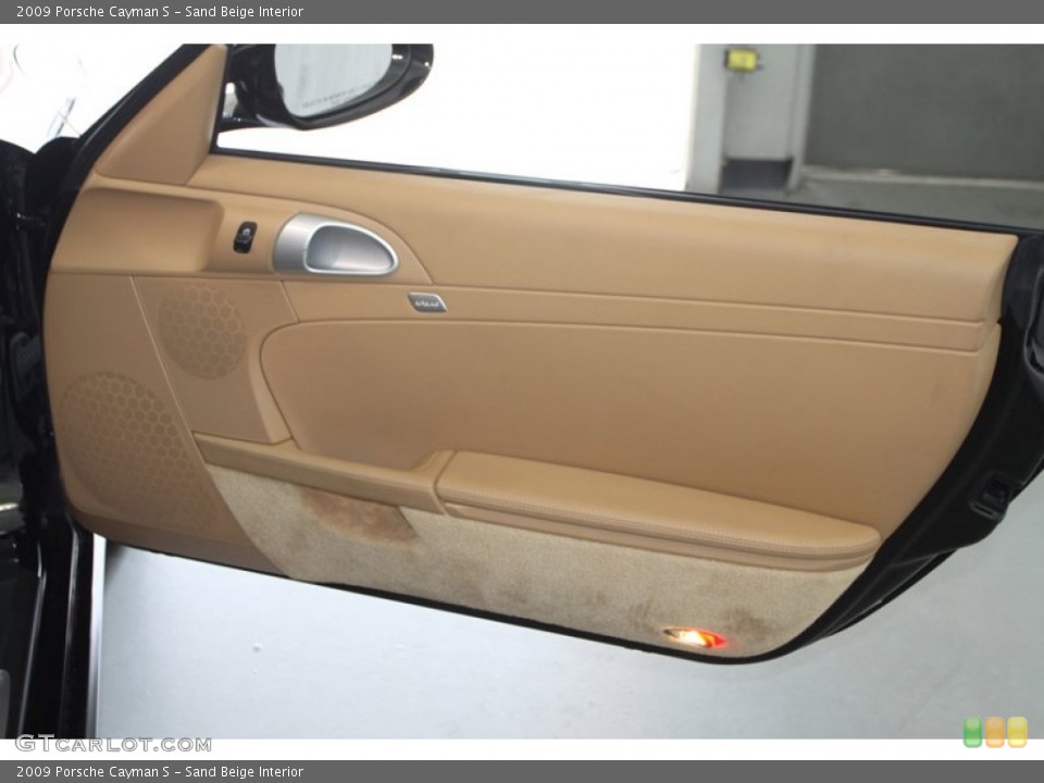 Sand Beige Interior Door Panel for the 2009 Porsche Cayman S #81623510