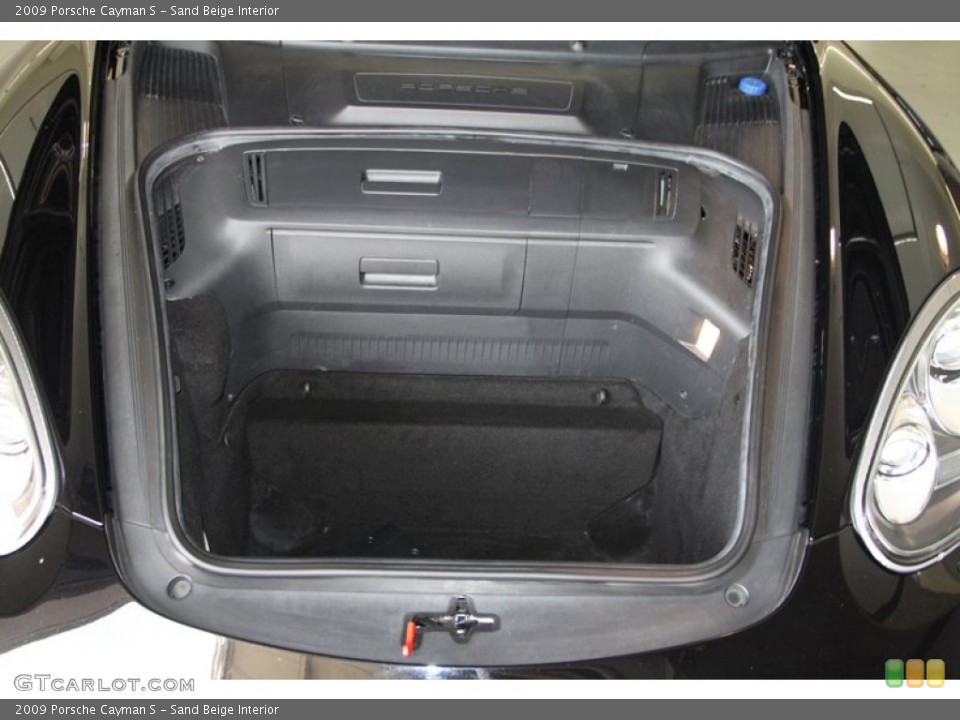 Sand Beige Interior Trunk for the 2009 Porsche Cayman S #81623592