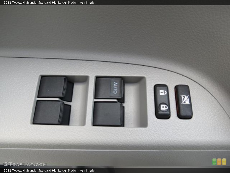 Ash Interior Controls for the 2012 Toyota Highlander  #81627215