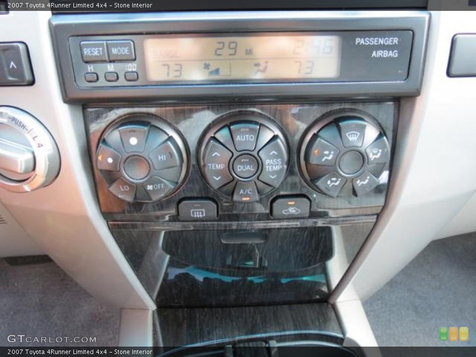 Stone Interior Controls for the 2007 Toyota 4Runner Limited 4x4 #81628576