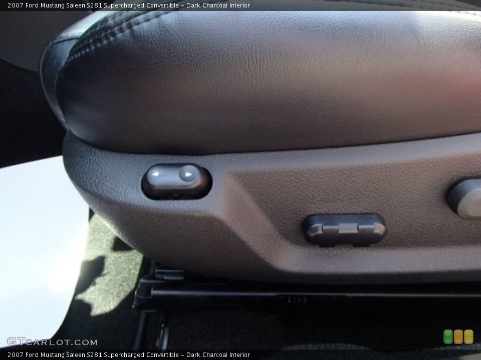 Dark Charcoal Interior Controls for the 2007 Ford Mustang Saleen S281 Supercharged Convertible #81629013
