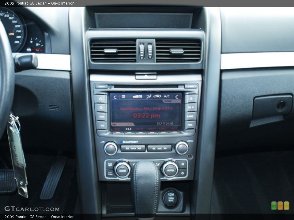 Onyx Interior Controls for the 2009 Pontiac G8 Sedan #81667658