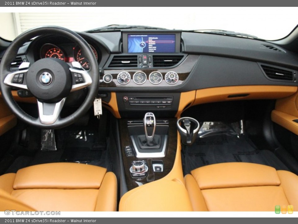 Walnut Interior Dashboard for the 2011 BMW Z4 sDrive35i Roadster #81673598