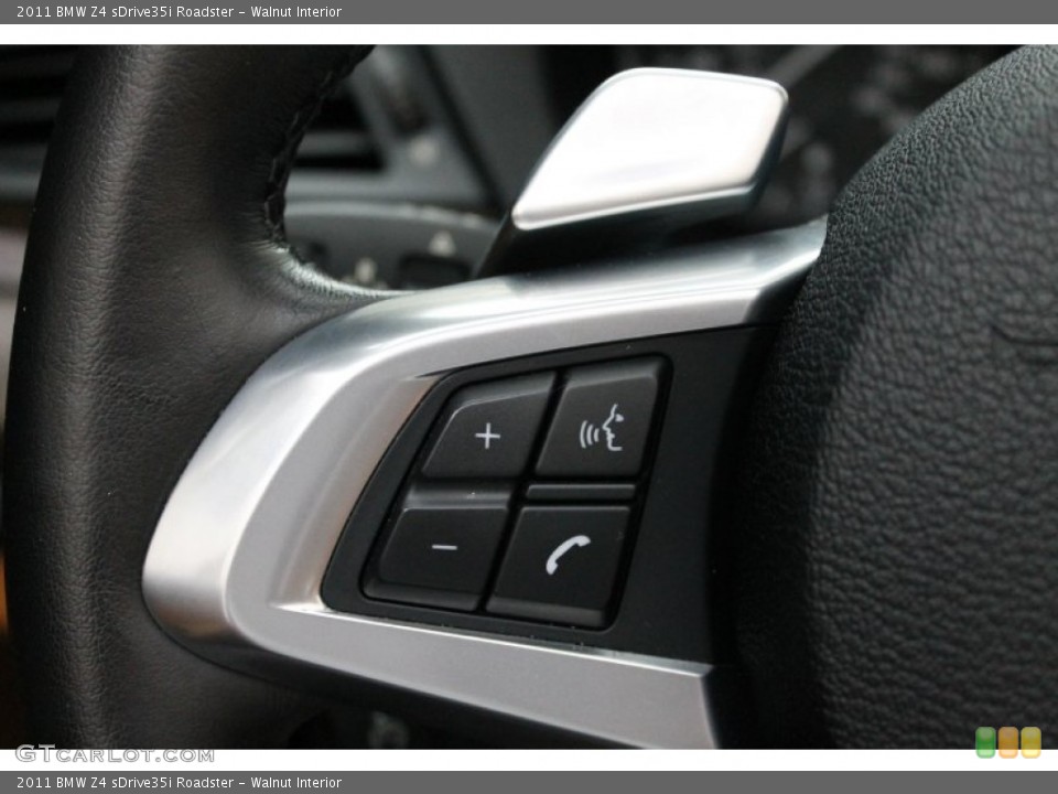 Walnut Interior Controls for the 2011 BMW Z4 sDrive35i Roadster #81673675
