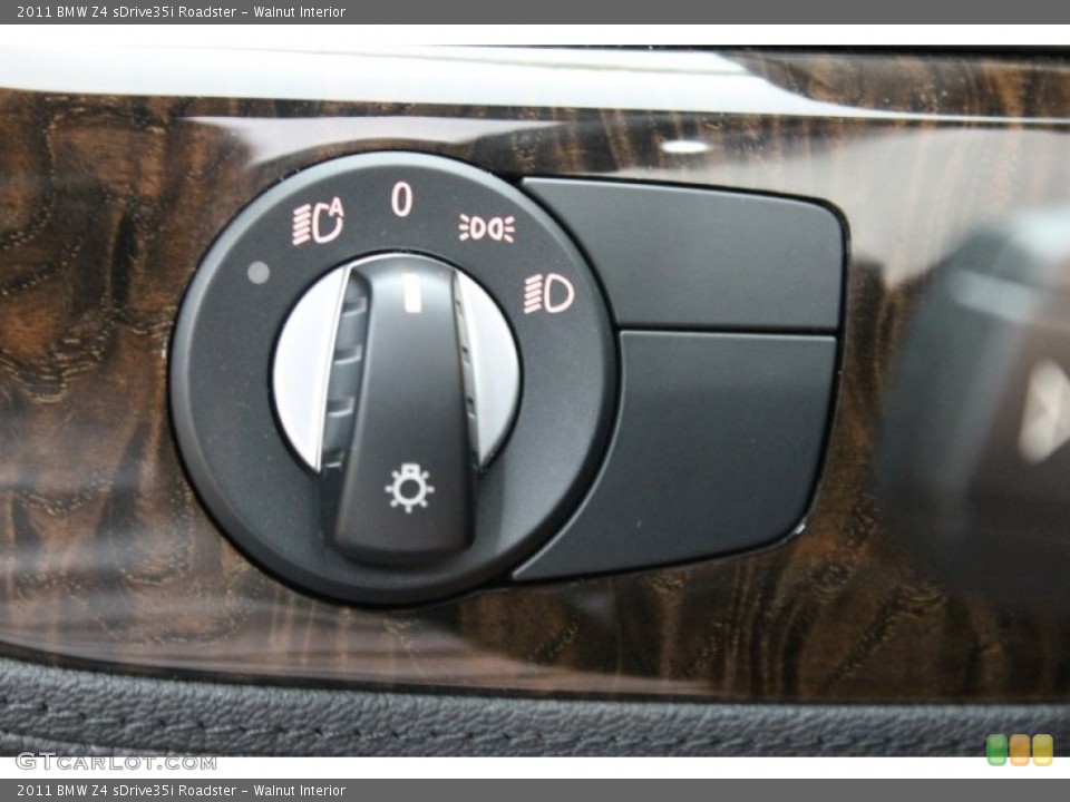 Walnut Interior Controls for the 2011 BMW Z4 sDrive35i Roadster #81673897