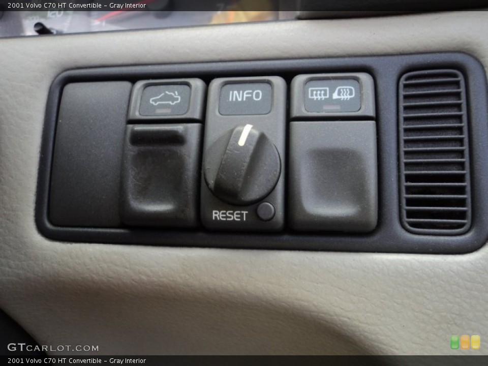 Gray Interior Controls for the 2001 Volvo C70 HT Convertible #81680846