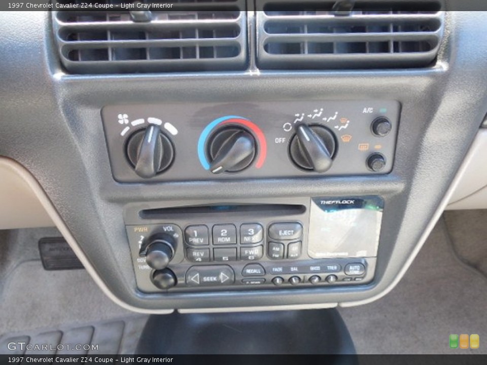 Light Gray Interior Controls for the 1997 Chevrolet Cavalier Z24 Coupe #81686790