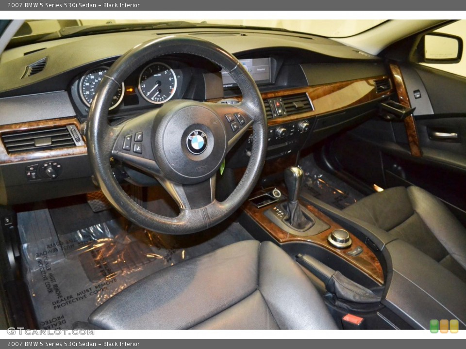 Black 2007 BMW 5 Series Interiors