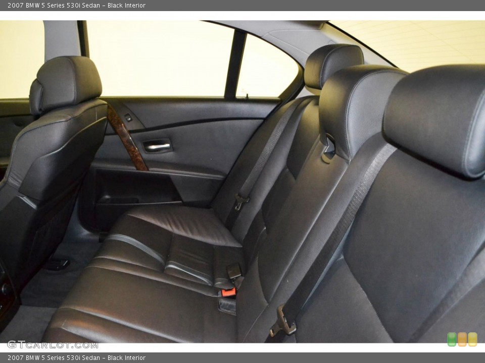 Black Interior Rear Seat for the 2007 BMW 5 Series 530i Sedan #81699847