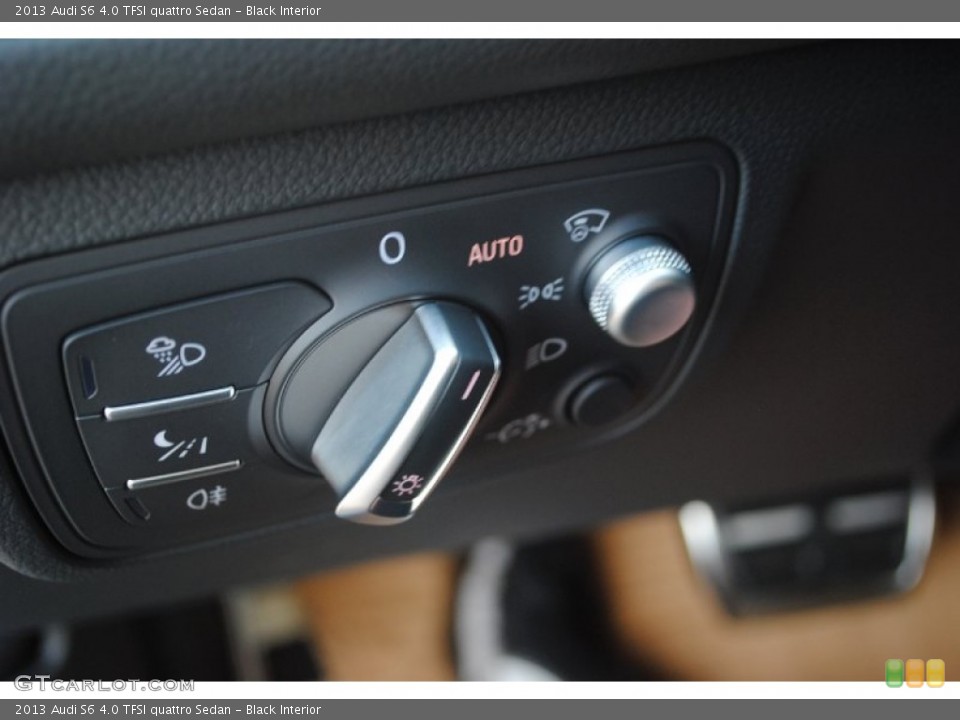 Black Interior Controls for the 2013 Audi S6 4.0 TFSI quattro Sedan #81699858