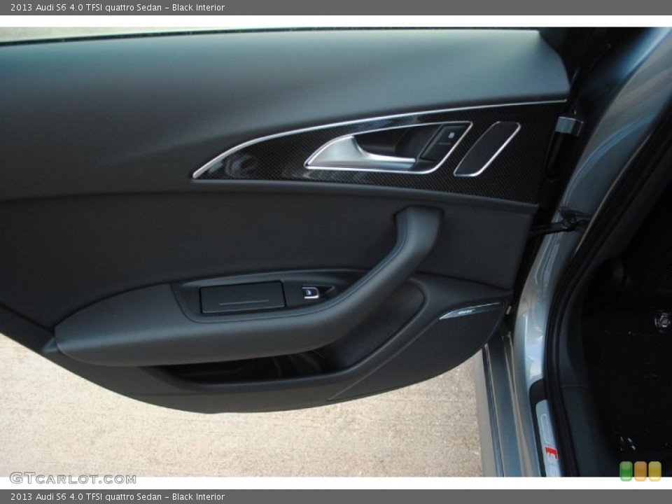 Black Interior Door Panel for the 2013 Audi S6 4.0 TFSI quattro Sedan #81700026